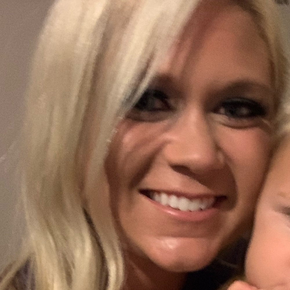 Meet your Posher, Ericha